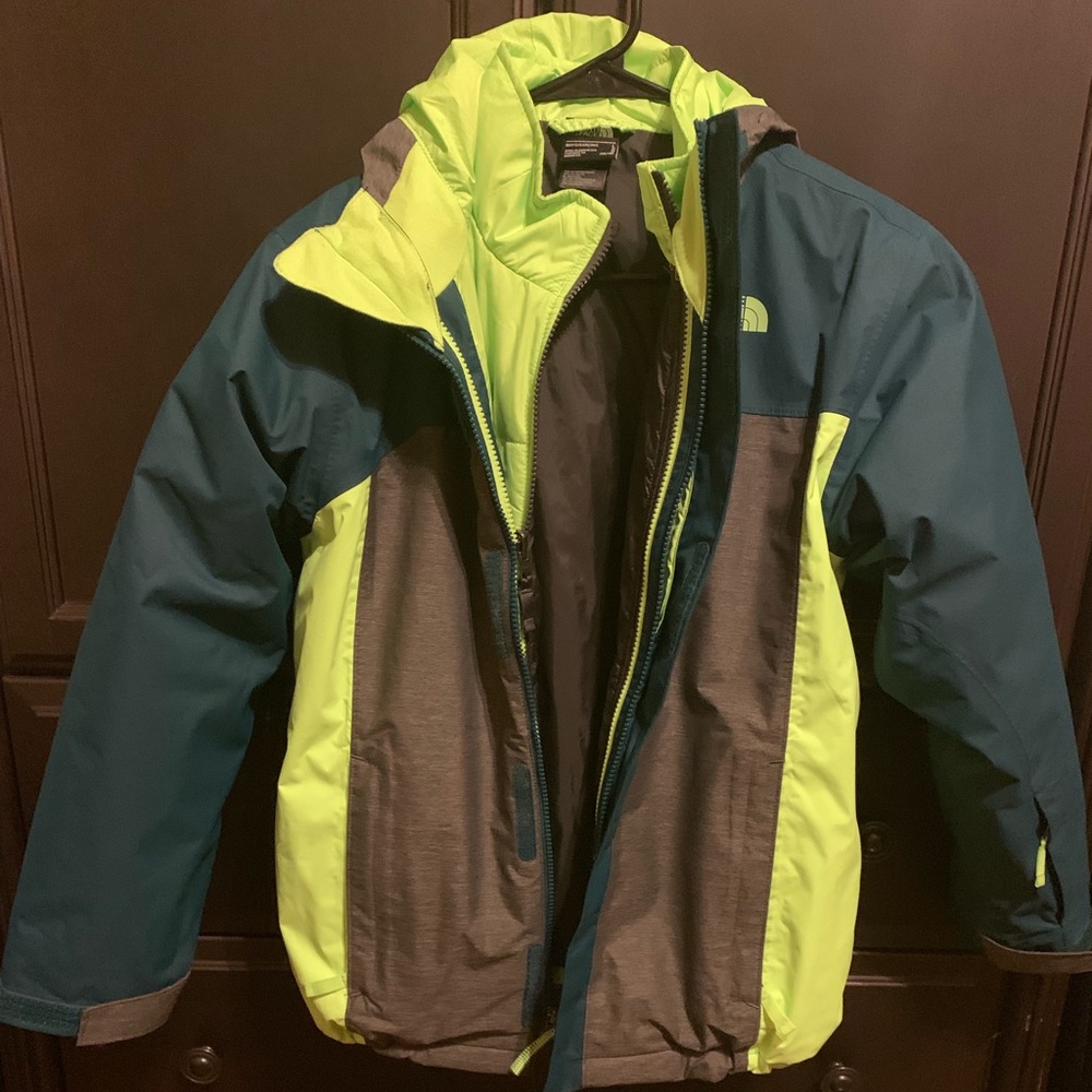 EUC Boy’s North Face DryVent 2 in 1 Jacket 14/16